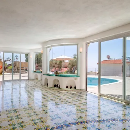 别墅 Adeline With Swimming Pool & Sea View *