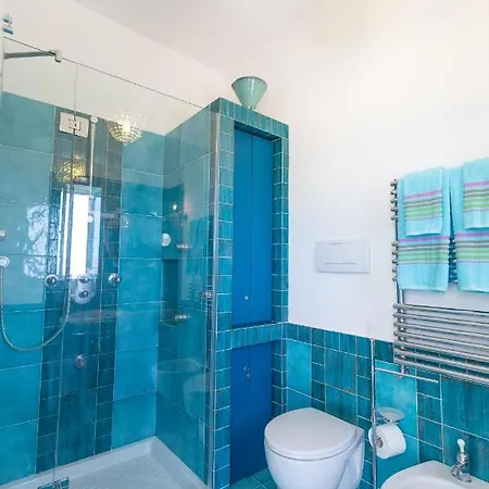 Adeline With Swimming Pool & Sea View 马萨鲁布朗斯
